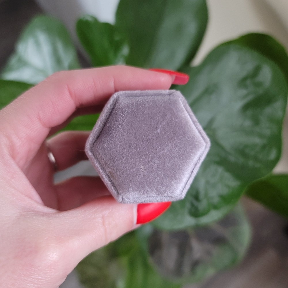 NWOT, Gray Velvet Ring Box
